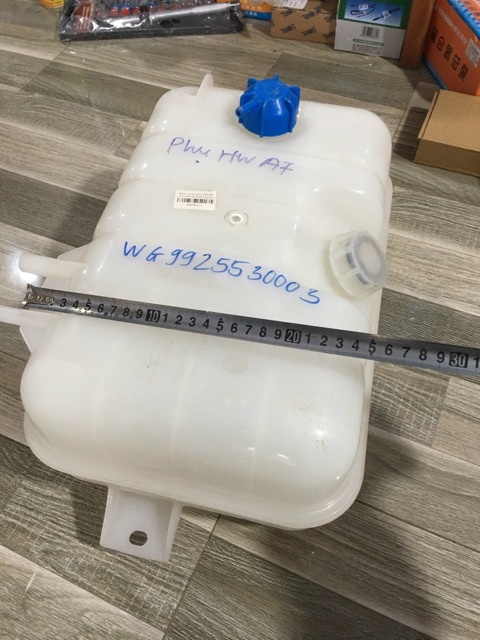 Sản phẩm gia đình làm: Bình nước phụ HỔ VỒ A7 (VG9925530003)