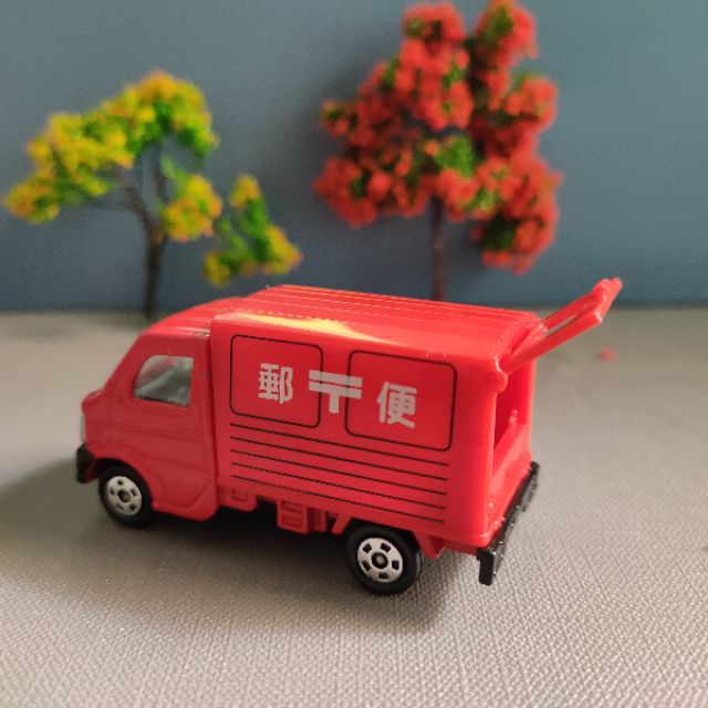 Xe tomica suzuki carry