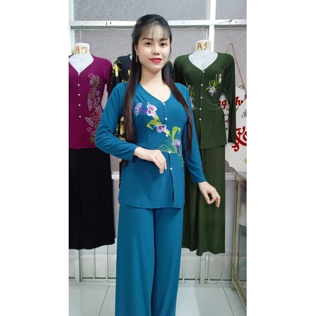 BỘ BÀ BA THÊU CÔNG ANH ỐNG RỘNG 25( THÊU TRỰC TIẾP ÁO QUẦN CÙNG MÀU)