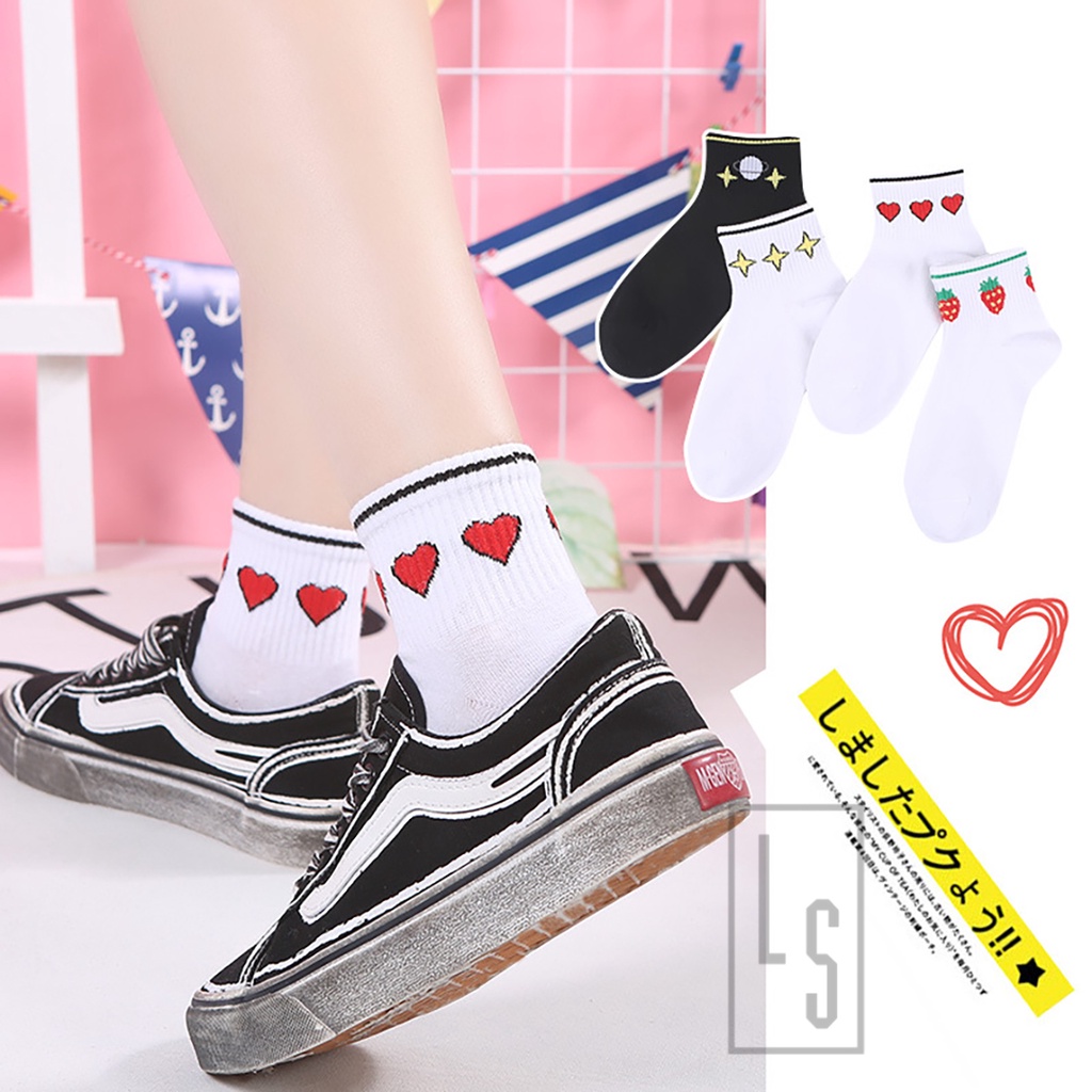 Tất Cổ Trung Họa Tiết Xinh Xắn - Vớ Họa Tiết Chill Cổ Trung