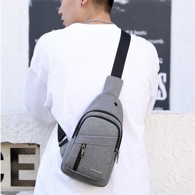 Túi đeo chéo nam vải Canvas thời trang Hàn Quốc tích hợp lỗ tai nghe TC120 | BigBuy360 - bigbuy360.vn