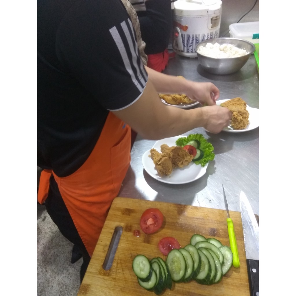 Khóa Hoạc Thực Hành Gà rán KFC và Khoai lang chiên Sale sốc chỉ #500k