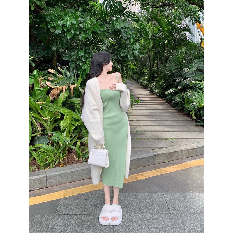Đầm Hai Dây Dệt Kim Mỏng Hở Lưng Gợi Cảm Màu Trơn