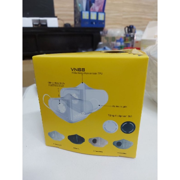 Vỏ Hộp Khẩu Trang VN68 PHIÊN BẢN TẾT 2022 (Hộp Đựng khẩu trang VN68)