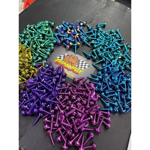 Ốc titan gr5 xoắn 4li 4li16 xoắn bắt dàn áo honda vario vision air blade