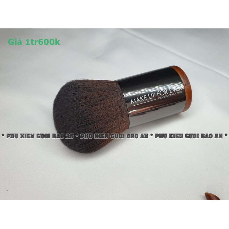 Bộ cọ chuyên nghiệp Make up Forever 35 cây