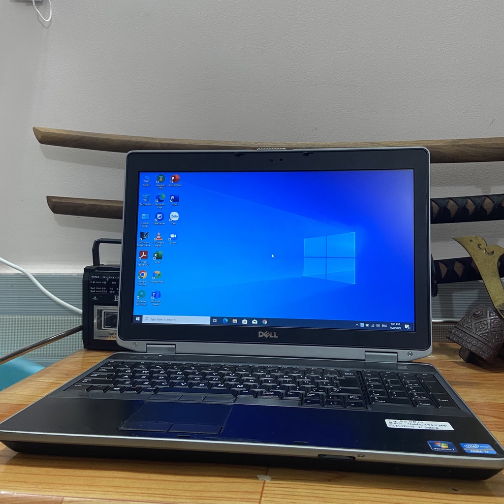 Laptop Dell Latitude E6530 Ị7 3540m Ram 8gb Ssd 120gb Hdd 320gb Vga NVS5200m LCD 15,6″HD