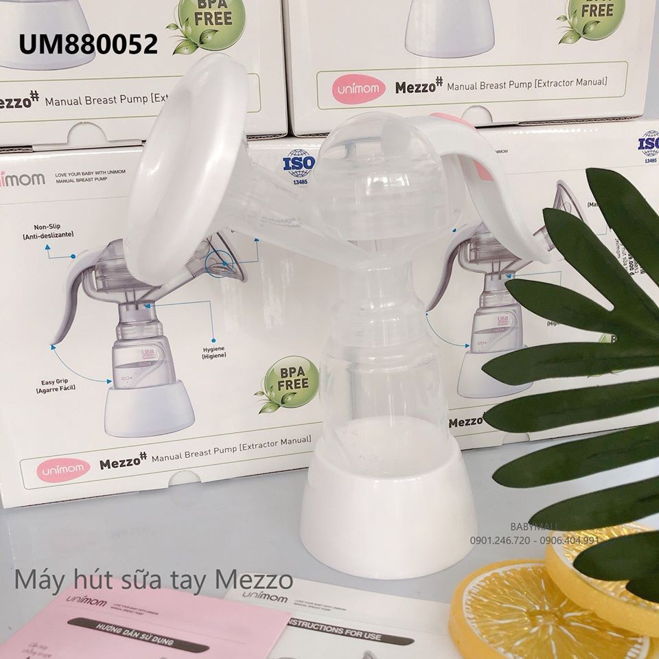 Máy hút sữa bằng tay Mezoo Unimom UM880052