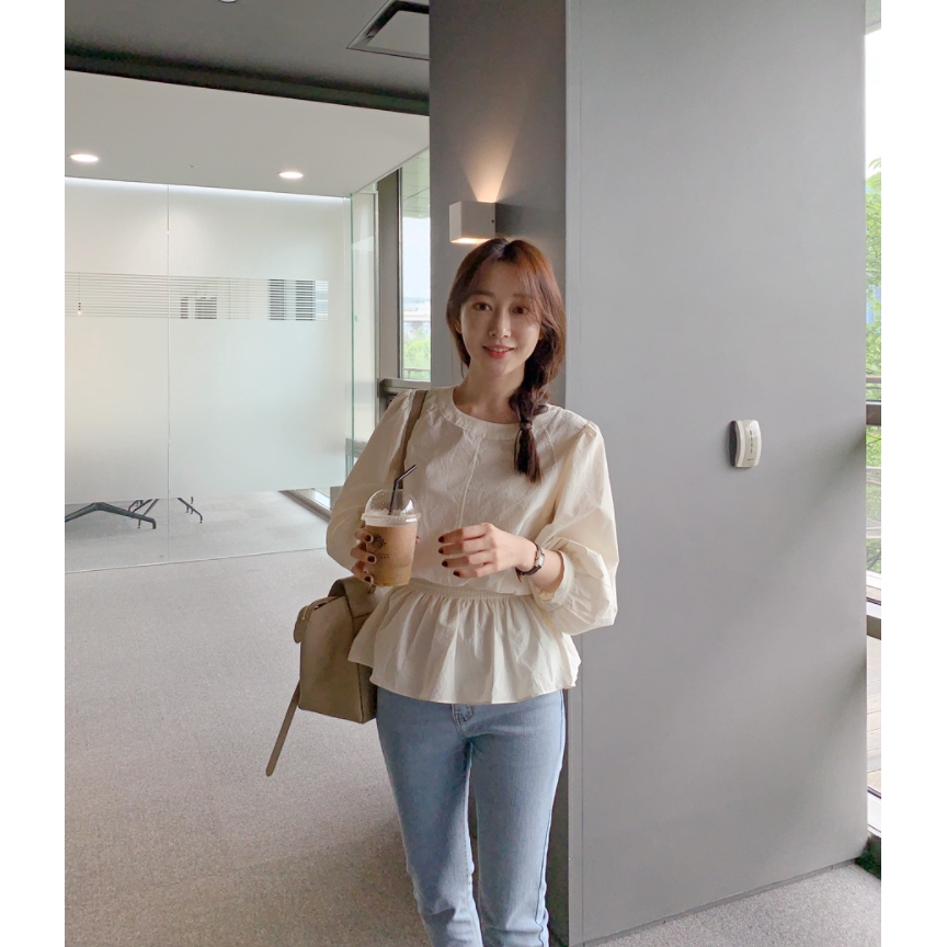 Áo thun nữ tay dài cổ tròn màu trơn phong cách Hàn Quốc