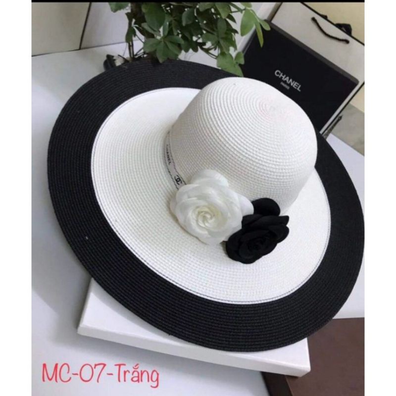 Mũ Cói thời trang đi biển Vành Rộng sang chảnh