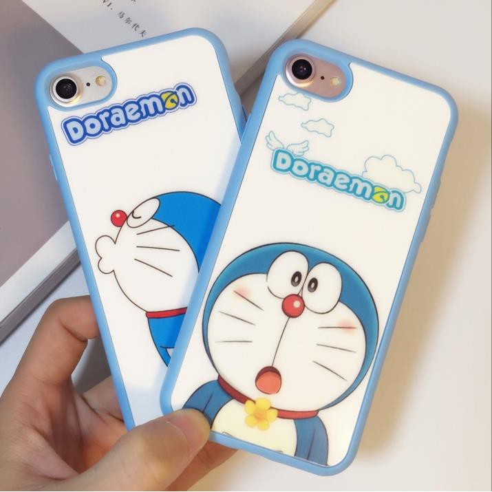 Ốp doremon cho iphone