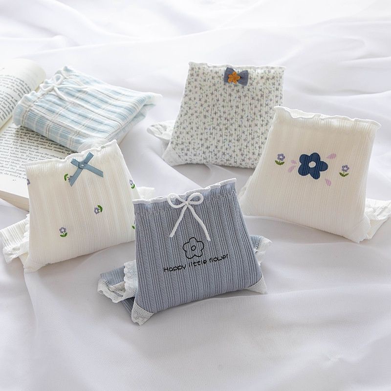 Quần Lót Nữ Cotton Gân Tăm Viền Ren Hoạ Tiết Hoa Xanh 2829