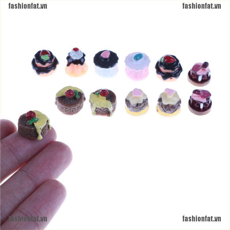 Set 5 mô hình bánh ngọt 3D bằng resin trang trí nhà búp bê