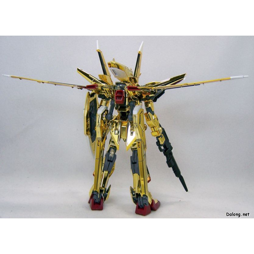 Mô hình lắp ráp NG 1/100 Akatsuki Gundam Full Set Bandai