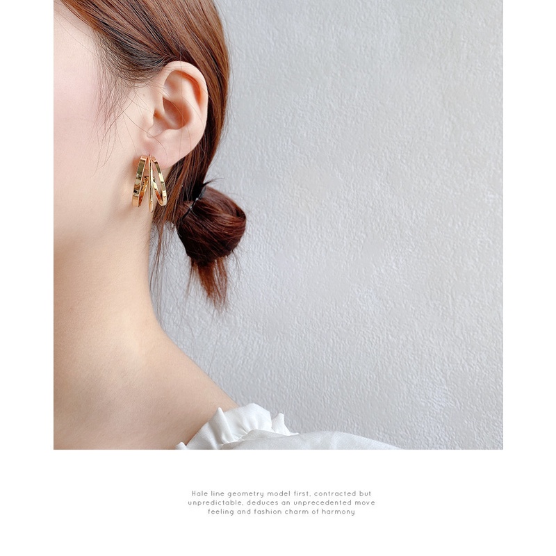 Khuyên Tai Kim Loại Cao Cấp Phong Cách Hong Kong Retro Thời Trang 2020 Cho Nữ