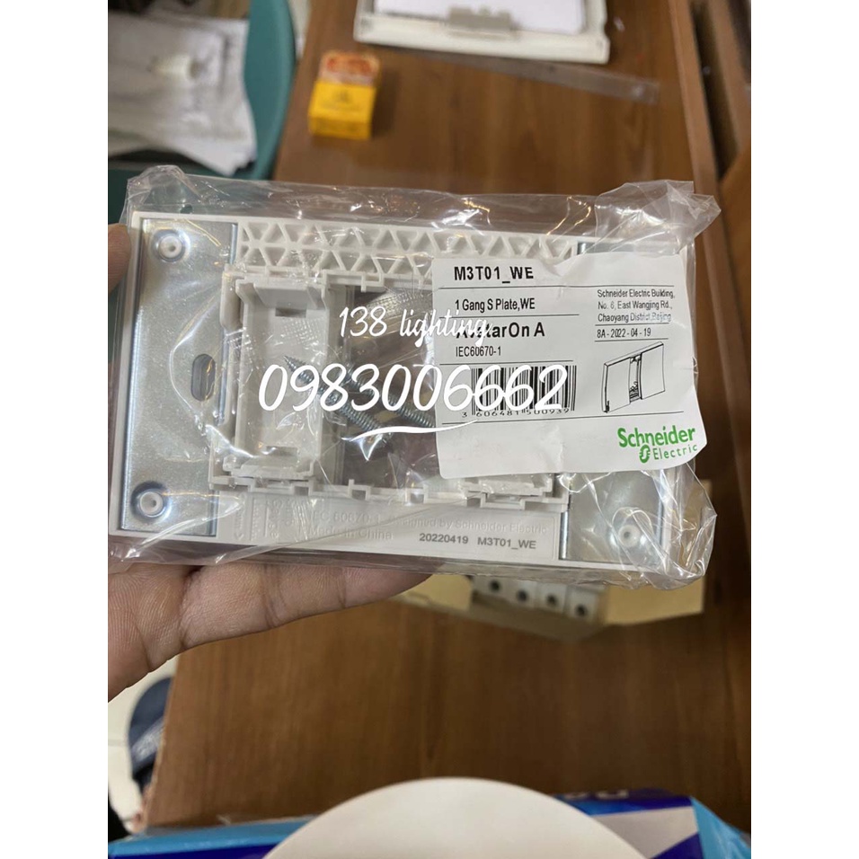 Mặt 1,2,3 dòng Avatar ON A Schneider siêu đẹp giá cả hợp lí