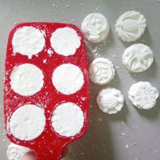 Khuôn bánh Phục Linh sale cùng bé