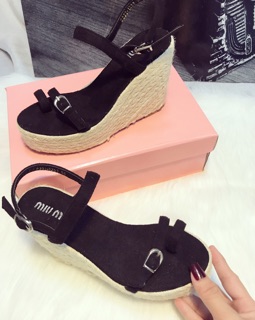 GIÀY SANDAL XUỒNG 9p