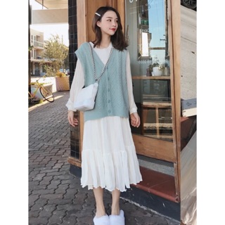 Váy trắng babydoll dài / Áo gile len ulzzang / Set váy maxi ( có ảnh thật)