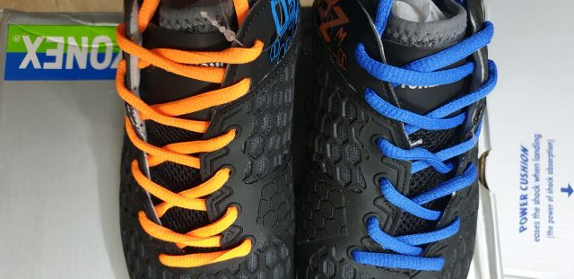 GIÀY CẦU LÔNG YONEX