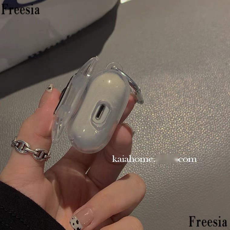 Vỏ Bảo Vệ Hộp Sạc Tai Nghe airpods 2nd Generation / 12th Bằng Silicon Mềm Chống Ánh Sáng Xanh Hình Gấu Pooh Kiểu Nhật Hàn