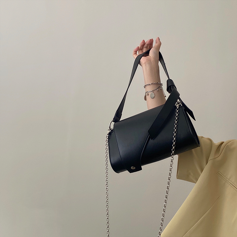 Túi Đeo Chéo Màu Đen Thời Trang Hàn Quốc