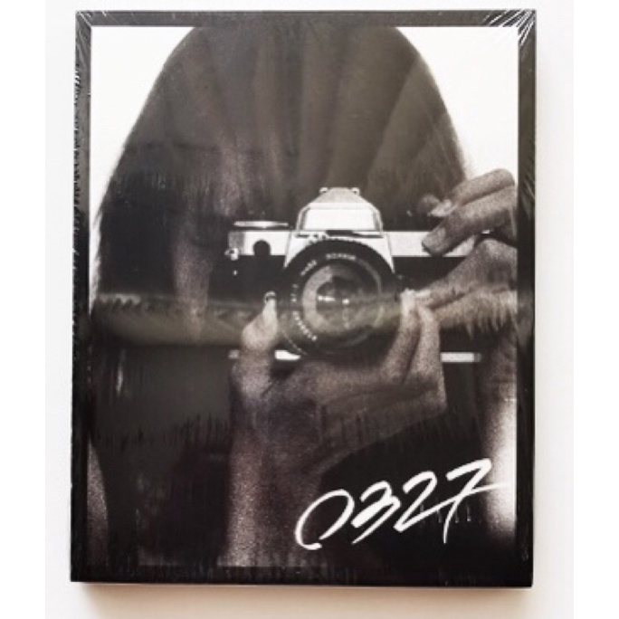 Bộ ảnh kỷ niệm của LISA photobook 0327