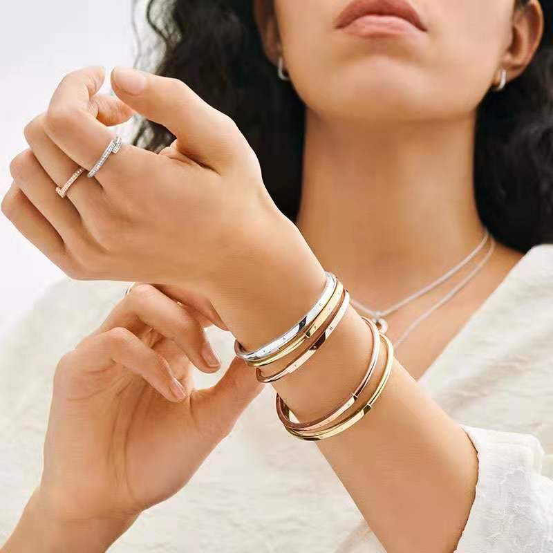 PANDORA Bông Tai Mạ Bạc 925 Hình Chữ U Lấp Lánh
