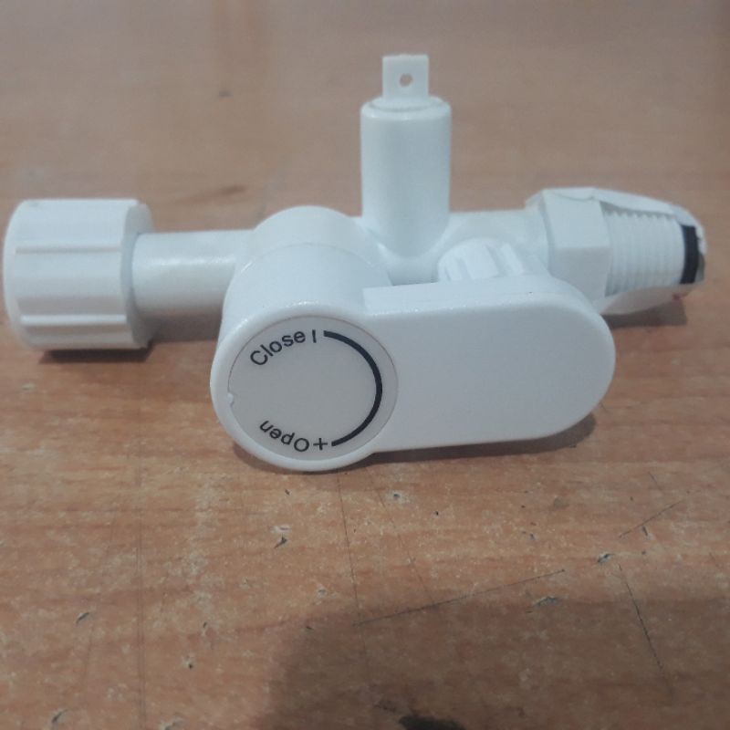 Van khóa nước máy tắm nước nóng panasonic  trực tiếp
