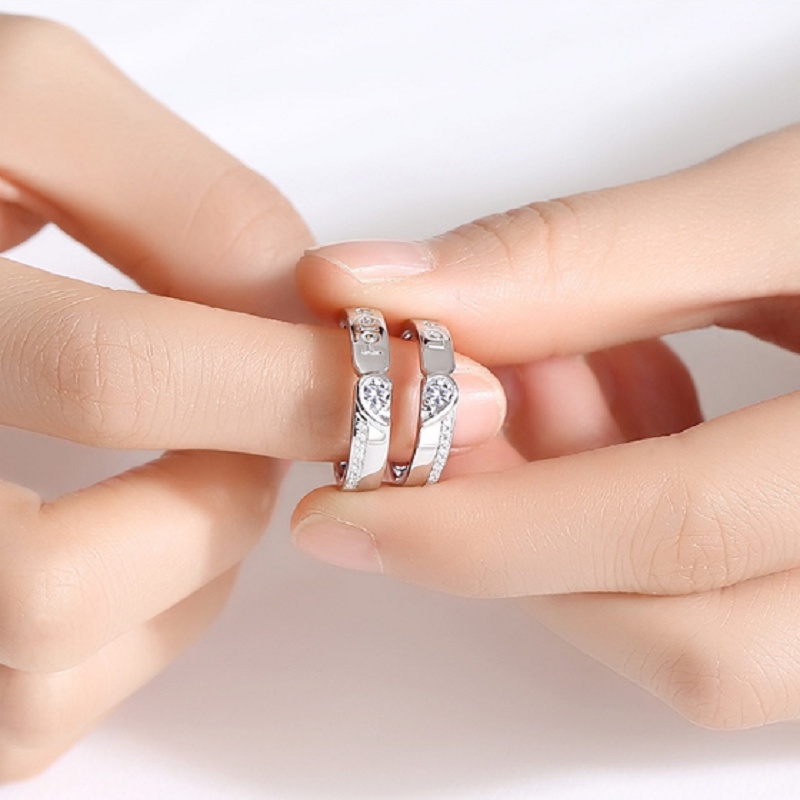 Set 2 Nhẫn Đính Đá Zircon Hình Trái Tim Cho Cặp Đôi