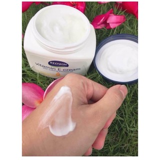Kem dưỡng da vitamin E Redwin 300g Úc