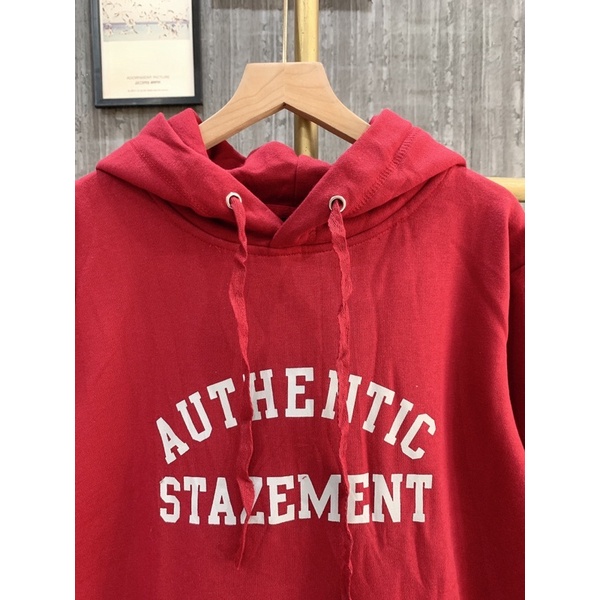 Áo hoodie in chữ