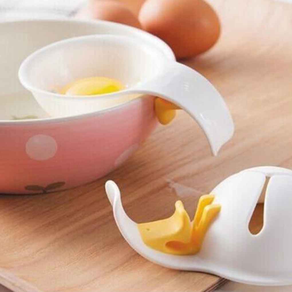 Dụng cụ chia lòng đỏ trứng gà thiết kế tiện lợi cho nhà bếp
