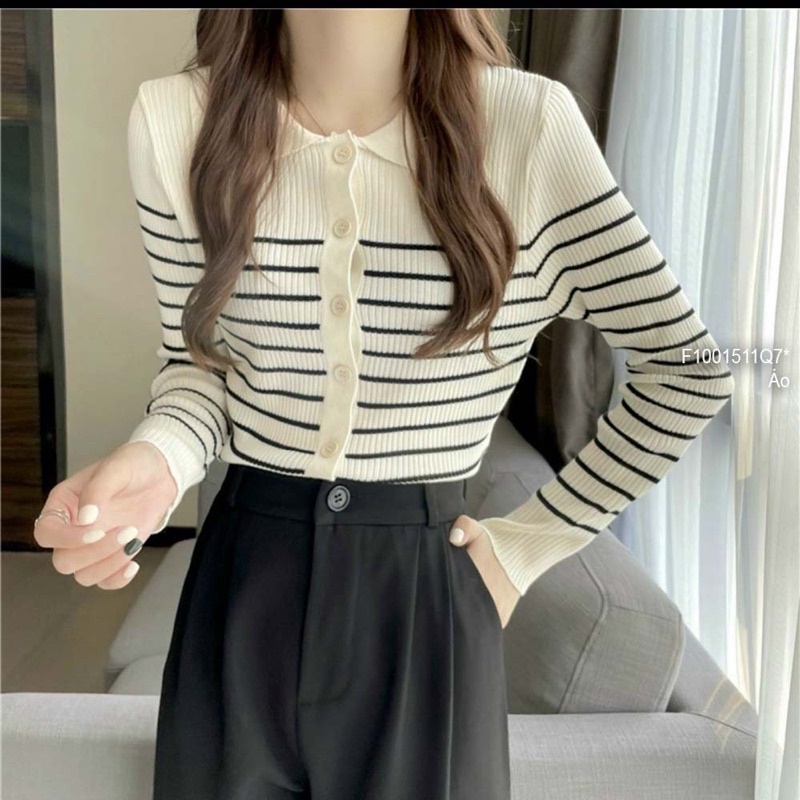 Áo len sọc gài nút
