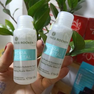 Nước tẩy trang kiêm toner Yver Rocher Hydra Vegetal Eau Micellaire 2 in 1 (đọc mô tả)