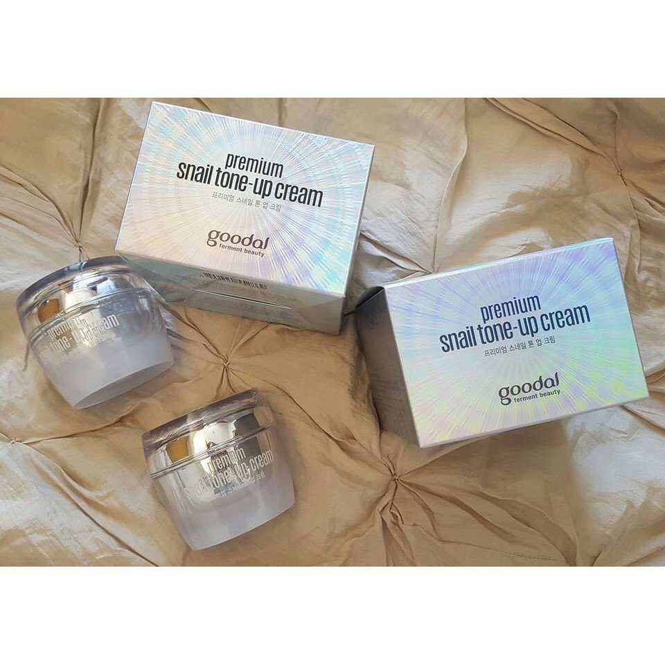 Kem dưỡng Snail Tone-Up Cream Goodal