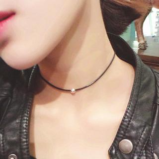 Vòng cổ choker phong cách thời trang cá tính dành cho nữ