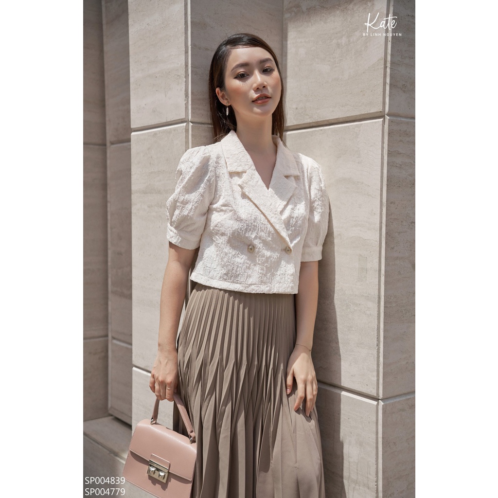Áo croptop tằm ép trắng kem 4839 chân váy xếp ly lá nâu 4779 thời trang thiết kế KATE By Linh Nguyen