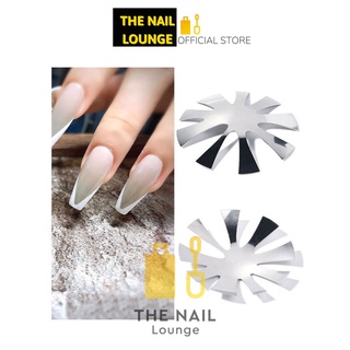 Miếng kim loại fend móng tạo chữ V