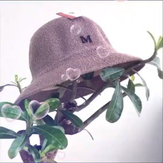 D65 Mũ cói chữ M