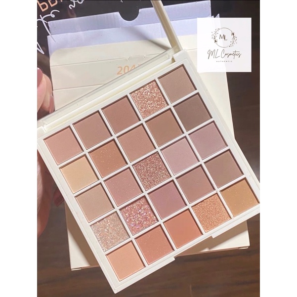 Bảng Phấn Mắt Gogo Tales Crystal Color Charming Eyes 25 Ô Màu
