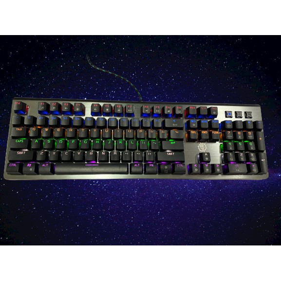 Bàn phím cơ chuyên game K880 - Tặng 2 nút switch giá sốc