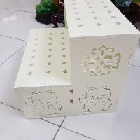 Kệ Gỗ Gác Chân Làm Móng