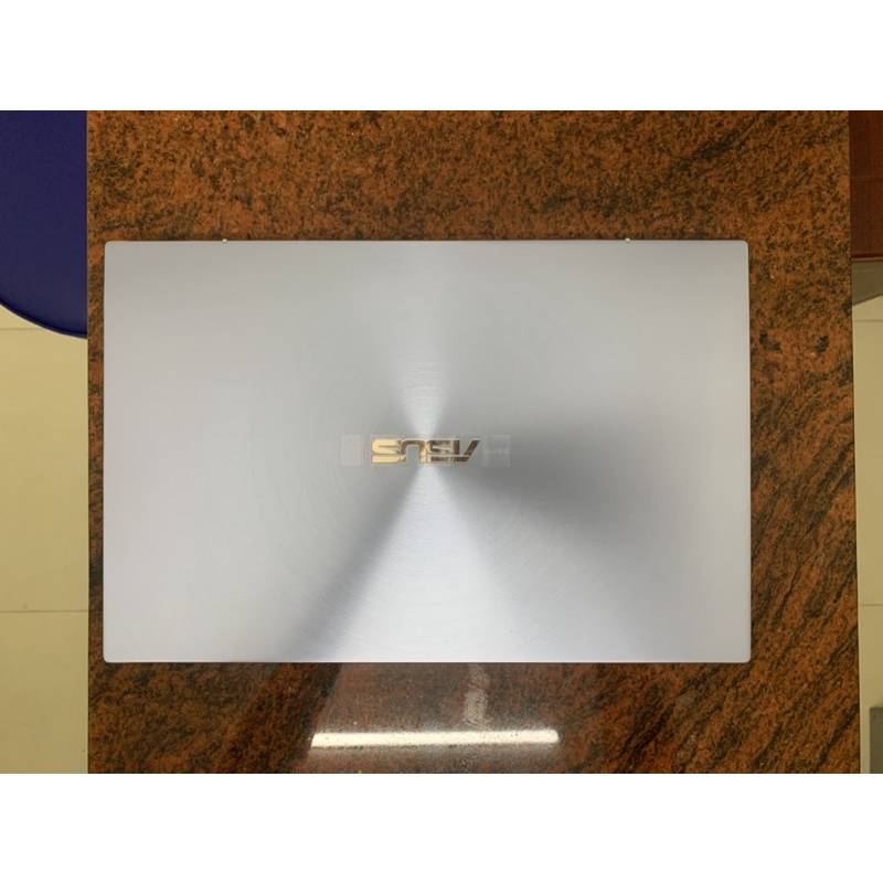 Laptop Asus Zenbook UX431 Core i7-8565U, 8gb ram, 512gb SSD, VGA rời MX150M, 14inch Full HD IPS vỏ nhôm siêu mỏng