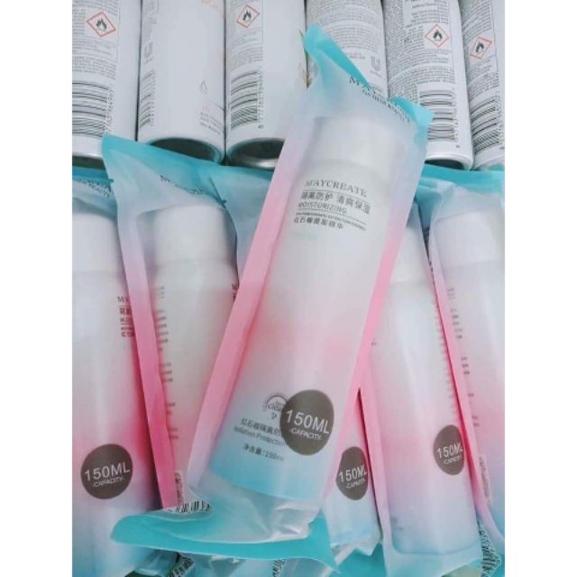 Xịt chống nắng Maycreate make up