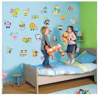 Decal dán tường, hình dán tường trang trí mẫu học tiếng anh cùng bé qua các chữ cái và con vật