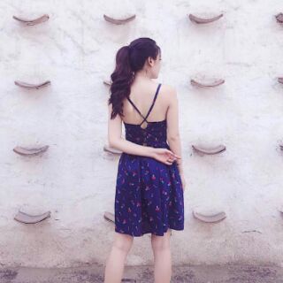 Đầm mini 2 dây xòe đan dây lưng