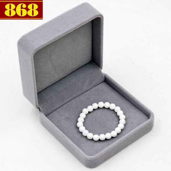 Vòng chuỗi san hô trắng 8 ly 22 hạt
