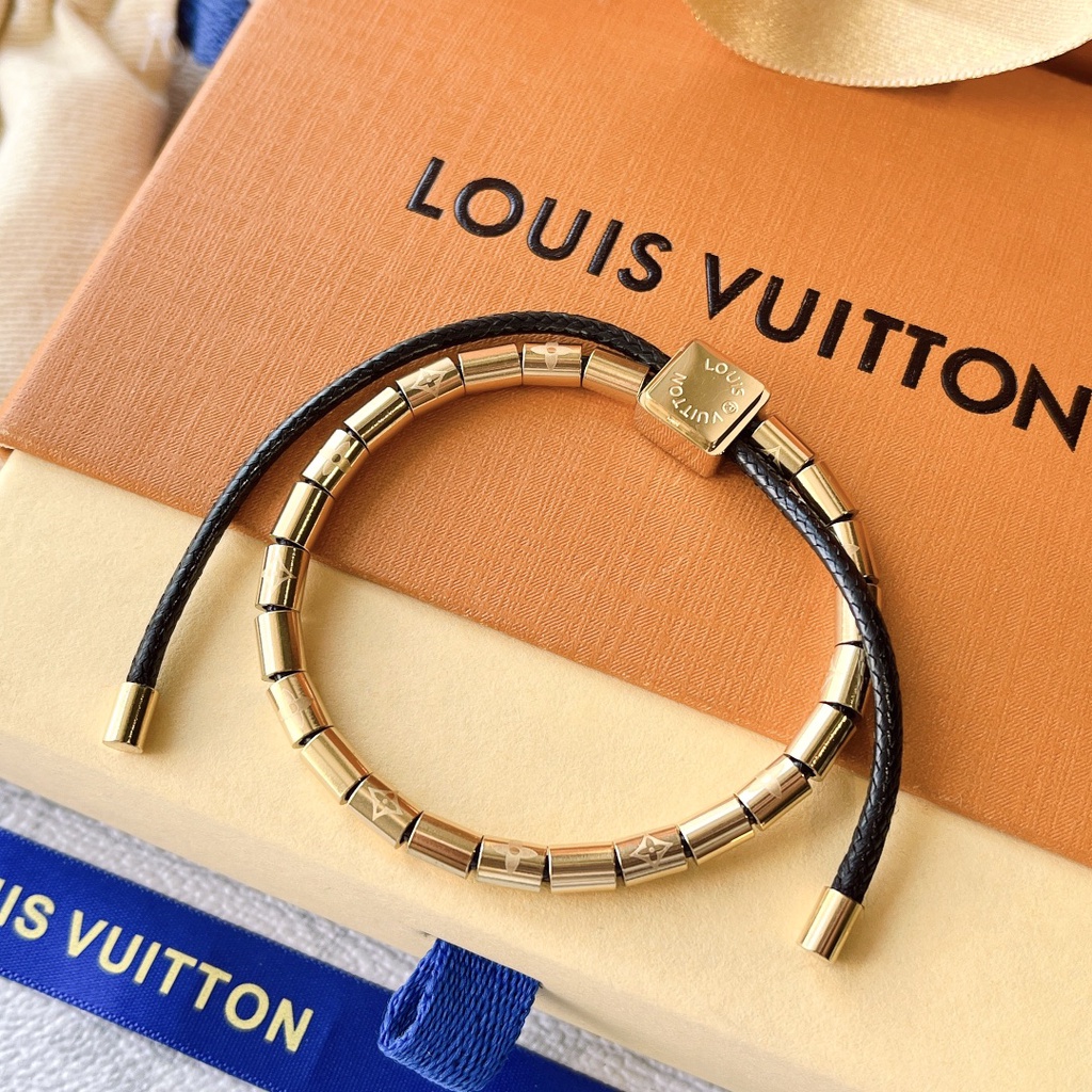 Lv Vòng Tay Louis Vuitton Bằng Thép Titan Dát Khảm Chữ Đơn Giản Cổ Điển Sang Trọng Không Phai Màu Không Phai Cho Nam Và Nữ