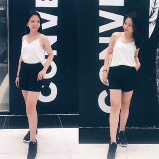 Quần short đen